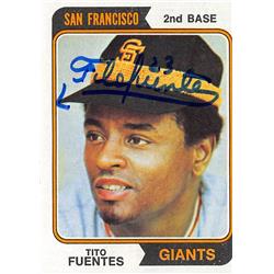 621801 Tito Fuentes Autographed Baseball Card - San Francisco Giants 1974 Topps - No.305