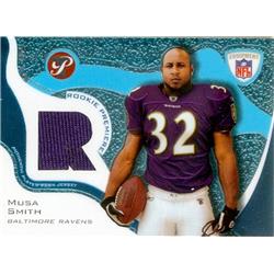 624860 Musa Smith Player Worn Jersey Patch Football Card - Baltimore Ravens 2003 Topps Prime Rookie Premiere - No.RPRMS