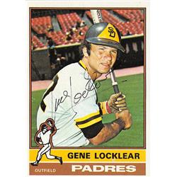 621425 Gene Locklear Autographed Baseball Card - San Diego Padres, 67 1976 Topps - No.447 Ballpoint