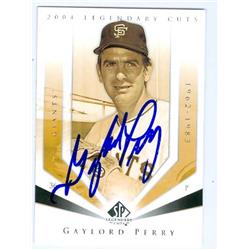 76559 Gaylord Perry Autographed Baseball Card - San Francisco Giants 2004 UD Legendary Cuts - No.42