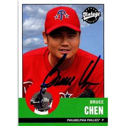 650969 Bruce Chen Autographed Baseball Card - Philadelphia Phillies, FT 2001 Upper Deck Vintage - No.303