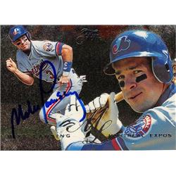 Mike Lansing autographed Baseball Card (Montreal Expos, SC) 1995 Fleer Flair #163 - Baseball Slabbed Autographed Cards