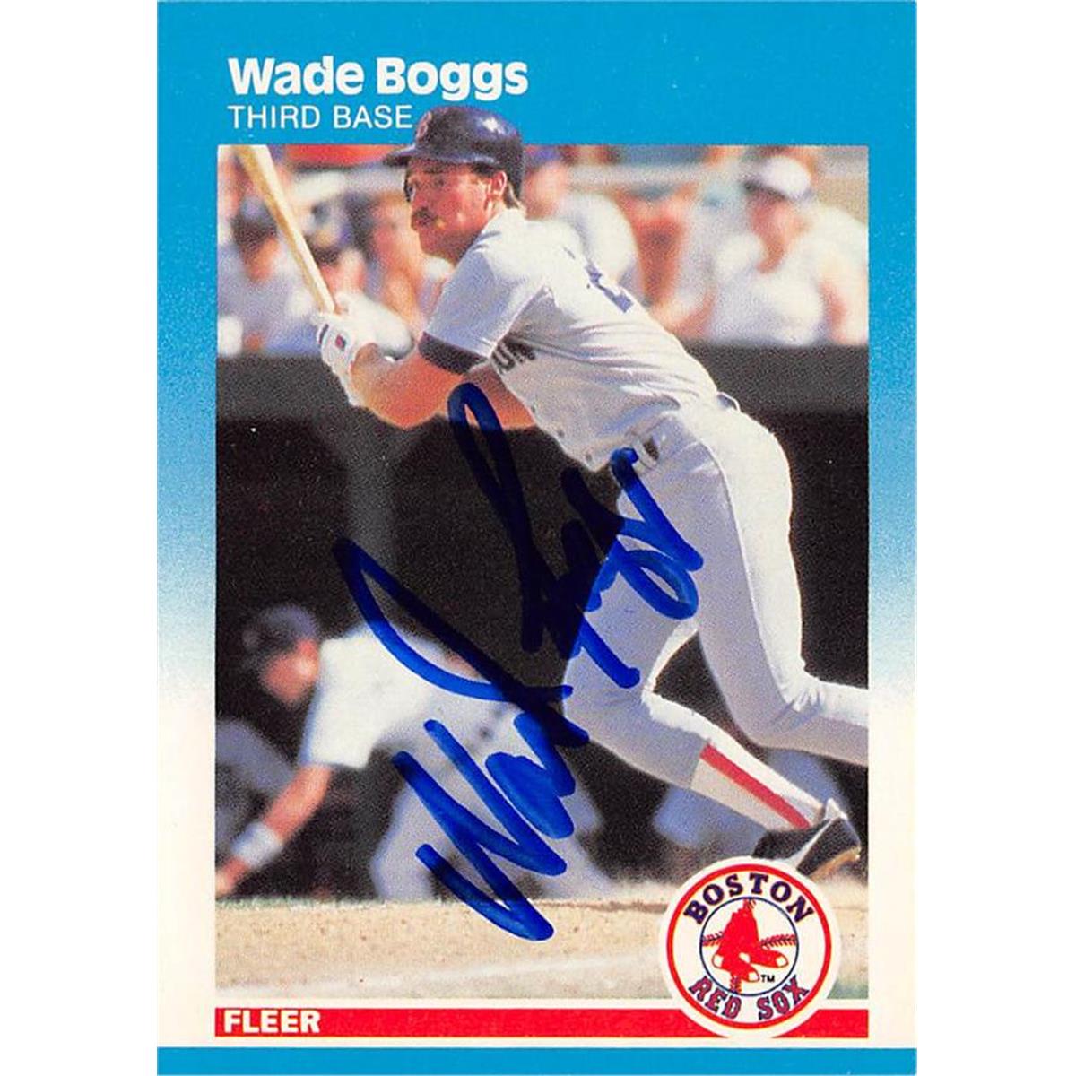 621893 Wade Boggs Autographed Baseball Card - Boston Red Sox - 1987 Fleer No.29