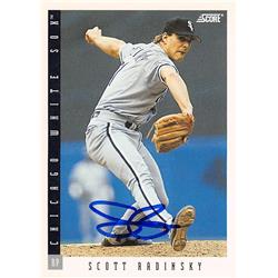 626440 Scott Radinsky Autographed Baseball Card - Chicago White Sox - 1993 Score No.182