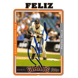 626678 Pedro Feliz Autographed Baseball Card - San Francisco Giants - 2005 Topps No.636