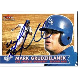 651339 Mark Grudzielanek Autographed Baseball Card - Los Angeles Dodgers, FT - 2001 Fleer Tradition No.39