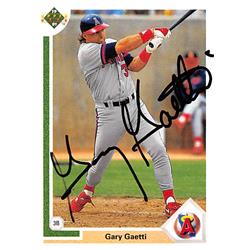 Gary Gaetti Autographed Baseball Card - Minnesota Twins, FT - 1991 Upper Deck No.731