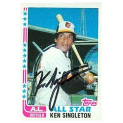 586115 Ken Singleton Autographed Baseball Card - Baltimore Orioles - 1982 Topps All Star No.552