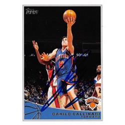 624693 Danilo Gallinari Autographed Basketball Card - New York Knicks - 2009 Topps No.204