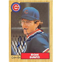 Ron Davis autographed baseball card (Chicago Cubs 67) 1987 O Pee Chee #383 - NFL Autographed Football Cards