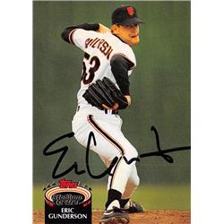 621797 Eric Gunderson Autographed Baseball Card - San Francisco Giants - 1992 Topps Stadium Club No.397