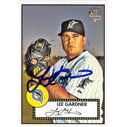 626528 Lee Gardner Autographed Baseball Card - Florida Marlins - 2007 Topps 52 Rookie No.97