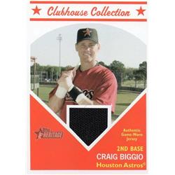 652730 Craig Biggio Player Worn Jersey Patch Baseball Card - Houston Astros - 2008 Topps Heritage Clubhouse Collection No.CCCAB