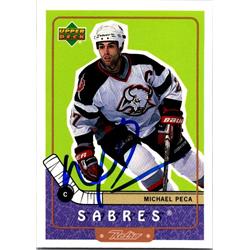 651859 Michael Peca Autographed Hockey Card - Buffalo Sabres, FT - 1999 Upper Deck Retro No.9