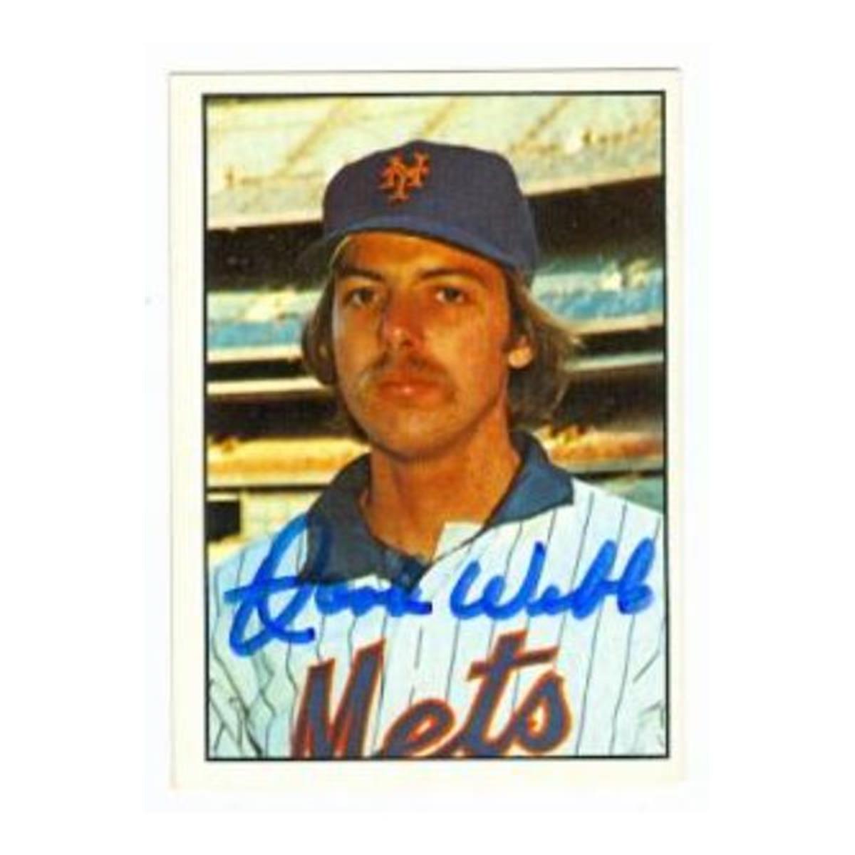 586384 Hank Webb Autographed Baseball Card - New York Mets - Sspc 1975 No.2