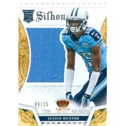 Picture of Autograph Warehouse 583379 Justin Hunter Player Worn Jersey Patch Football Card - Tennessee Titans - 2013 Panini Crown Royale Rookie No.16 LE 9-25
