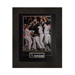 Picture of Autograph Warehouse 584098 2005 Chicago White Sox Team 8 x 10 in. Photo - Alcs Pennant Celebration - Matted & Framed