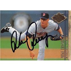 Mike Trombley autographed baseball card (Minnesota Twins) 1994 Fleer Ultra #91 - Baseball Slabbed Autographed Cards