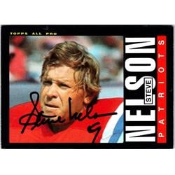 701463 Steve Nelson Autographed New England Patriots, SC 1985 Topps No.330 Football Card