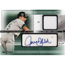 703079 Rocco Baldelli Signed Player Worn Jersey Patch Tampa Bay Rays 2005 Skybox Autographics No.AGJRB LE 36-75 Baseball Card