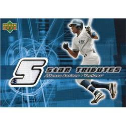 664753 Alfonso Soriano Player Worn Jersey Patch New York Yankees 2002 Upper Deck Star Tributes No.STAS Baseball Card