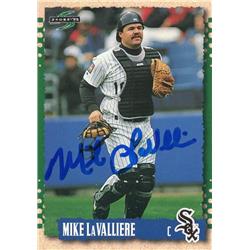 724978 Mike Lavalliere Autographed Chicago White Sox 1995 Score No.168 Baseball Card