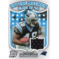701746 Stephen Davis Player Worn Jersey Patch Carolina Panthers 2006 Topps Upper Classmen No.UCSD Football Card