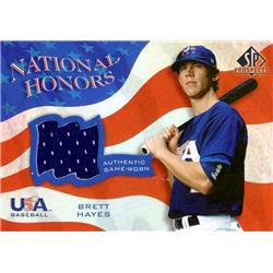 702592 Brett Hayes Player Worn Jersey Patch Team USA 2004 Upper Deck National Honors Rookie Refractor No.NHBH Baseball Card