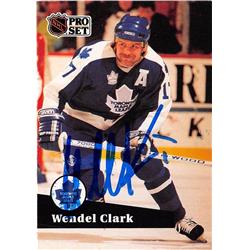 701314 Wendel Clark Autographed Toronto Maple Leafs 1991 Pro Set No.225 Hockey Card
