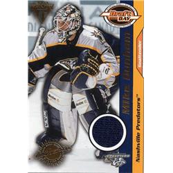 701364 Mike Dunham Player Worn Jersey Patch Nashville Predators 2001 Pacific Titanium Draft Day No.52 Hockey Card