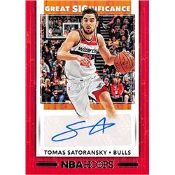 688016 Tomas Satoransky Autographed Washington Wizards 2019 Panini Hoops No.GSTSK Basketball Card