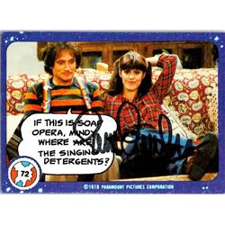 677261 Pam Dawber Autographed Mork & Mindy, SC 1978 Topps No.72 with Robin Williams Trading Card