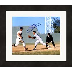 687537 8 x 10 in. Joe Pepitone Autographed New York Yankees No.5 Matted & Framed Photo -  Autograph Warehouse