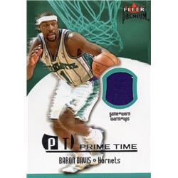 725627 Baron Davis Player Worn Jersey Patch Charlotte Hornets 2002 Fleer Premium No.BD Basketball Card