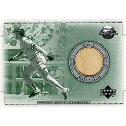 664874 Paul Molitor Player Used Bat Patch Milwaukee Brewers 2002 Upper Deck Sweet Spot Classics No.BPM Baseball Card