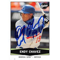 702074 Endy Chavez Autographed Montreal Expos 2004 Upper Deck Vintage No.181 Baseball Card