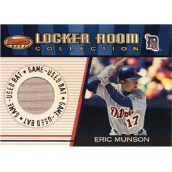 675687 Eric Munson Player Used Bat Patch Detroit Tigers 2001 Bowmans Best Locker Room Collection No.LRCLEM Refractor Baseball Card