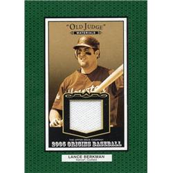 724359 Lance Berkman Player Worn Jersey Patch Houston Astros 2005 Upper Deck Old Judge No.OJLB Baseball Card