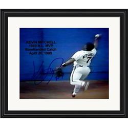 713955 8 x 10 in. Kevin Mitchell Autographed the Barehanded Catch SF Giants Matted & Framed Color Photo