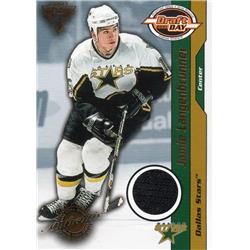 701346 Jamie Langenbrunner Player Worn Jersey Patch Dallas Stars 2001 Pacific Titanium Draft Day No.31 Hockey Card