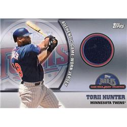 700823 Torii Hunter Player Worn Jersey Patch Minnesota Twins 2005 Topps No.39 Baseball Card