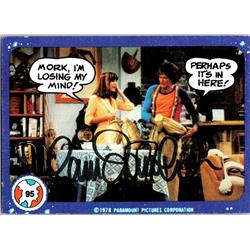 677259 Pam Dawber Autographed Mork & Mindy, SC 1978 Topps No.95 with Robin Williams Trading Card