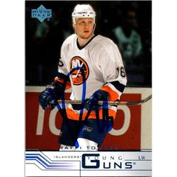677379 Raffi Torres Autographed New York Islanders 2002 Upper Deck Young Guns No.436 Hockey Card