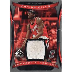 675522 Darius Miles Player Worn Jersey Patch Portland Trail Blazers 2004 Upper Deck SP No.AFDM Creased Card Basketball Card