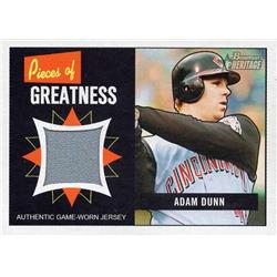 724818 Adam Dunn Player Worn Jersey Patch Cincinnati Reds 2005 Bowman Heritage No.PGAD Baseball Card