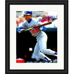 713872 8 x 10 in. Brett Butler Autographed Los Angeles Dodgers No.SC3 Matted & Framed Photo
