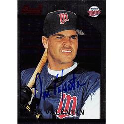 689896 Javier Valentin Autographed Minnesota Twins 1996 Bowman 1st No.311 Foil Baseball Card