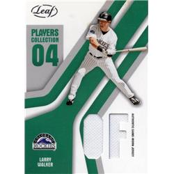687680 Larry Walker Player Worn Jersey Patch Colorado Rockies 2004 Leaf Players Collection No.PC50 Baseball Card