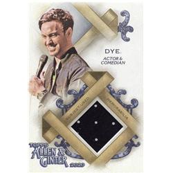 687797 Jeff Dye Celebrity Used Worn Wardrobe Relic Patch Actor, Comedian 2020 Topps Allen & Ginter No.FSRAJD Trading Card
