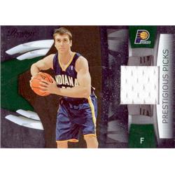 687857 Tyler Hansbrough Player Worn Jersey Patch Indiana Pacers 2009 Panini Prestigious Picks No.12 LE 4-100 Basketball Card